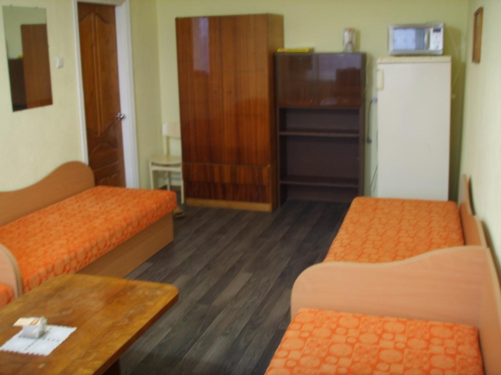 Chernobyl Type Rooms In A Block Flat House Šiauliai Quarto foto