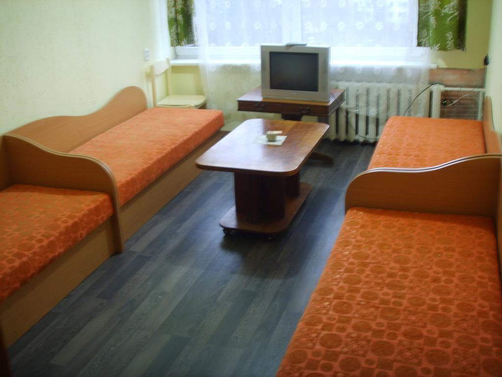 Chernobyl Type Rooms In A Block Flat House Šiauliai Quarto foto
