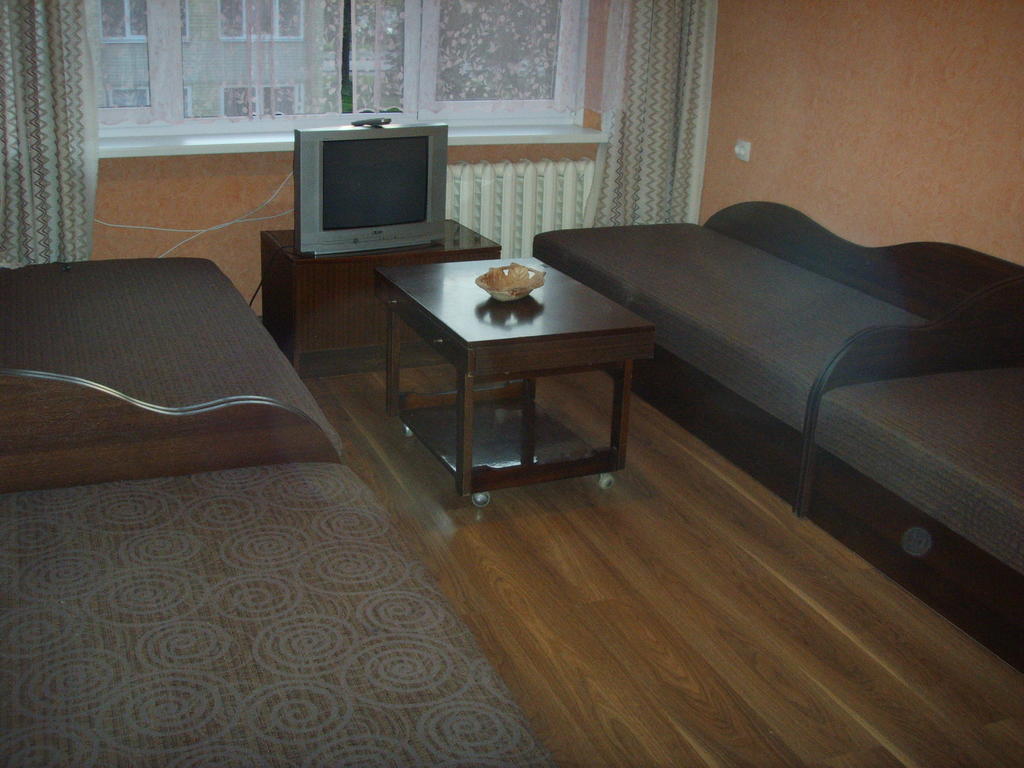 Chernobyl Type Rooms In A Block Flat House Šiauliai Quarto foto